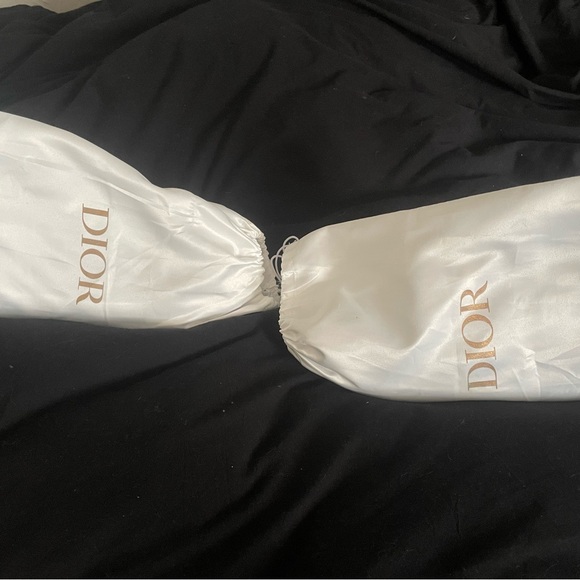 Dior men’s B23 high top size 10 US, size 43 EU. 
Never been worn. - Picture 6 of 6